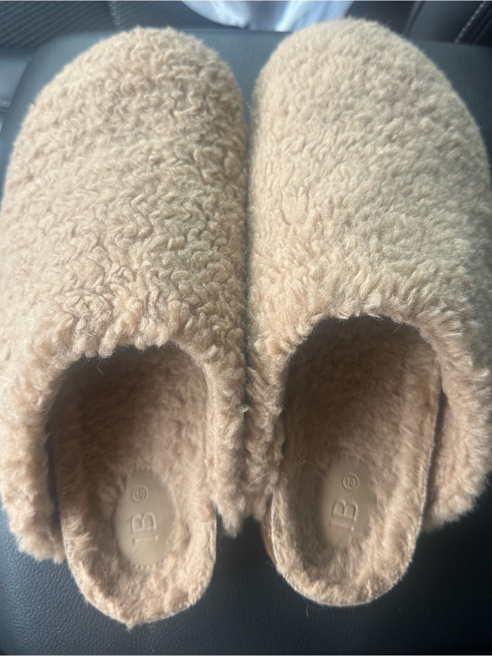 Plush Fleece Slip-On Slippers - Light Beige